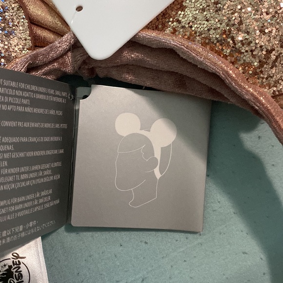 Disney Rose Gold adjustable Minnie Ears NWT - Picture 3 of 3